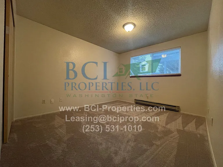 3902 S Mason Loop Rd #4 — Photo 9