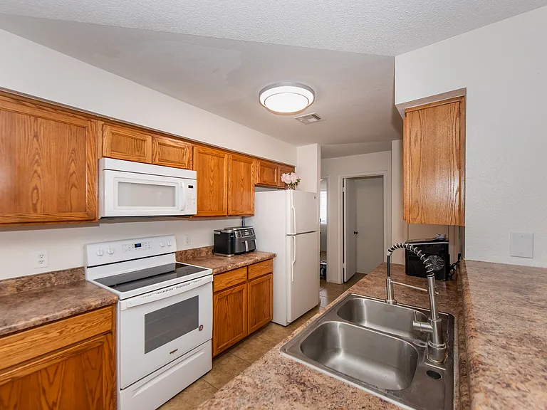 8845 E 38th Pl — Photo 10