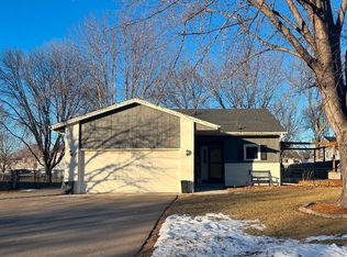 15627 Cornell Trl, Rosemount, MN 55068