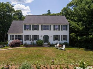 1 Mildred Cir, Sturbridge, MA 01566