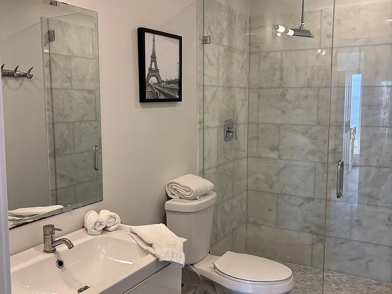 621 Barcovan Beach Rd — Photo 21