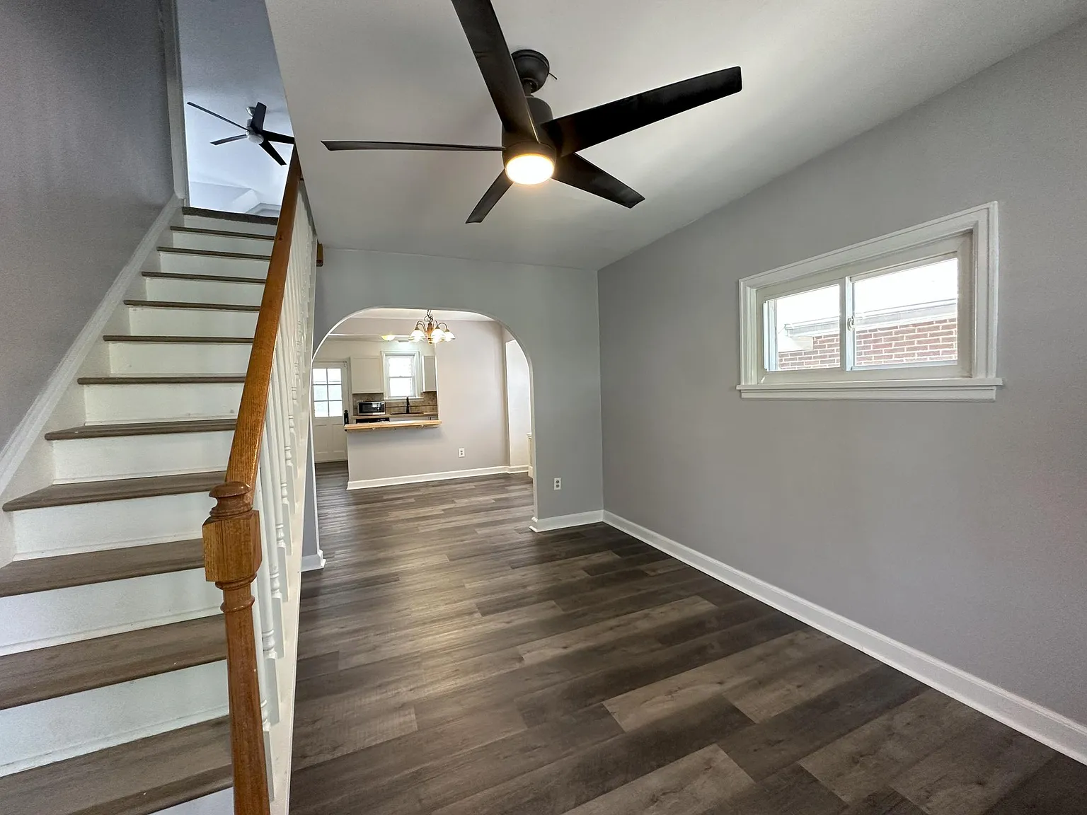 3 bed, 2.5 bath, 1700 sqft, $2,100 — Photo 4