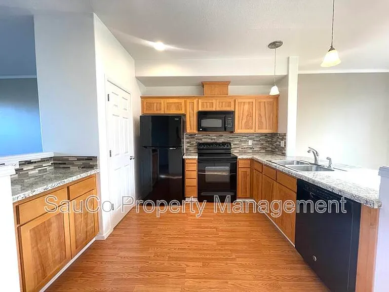 20715 NW Painted Mountain Dr — Photo 8