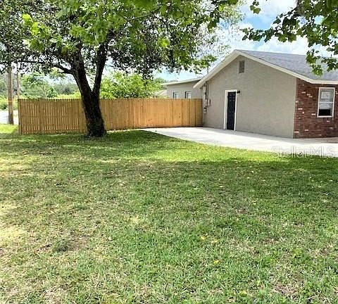 3rd image of 13944 1st St
