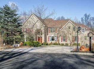 95 Old Smalleytown Rd, Warren, NJ 07059