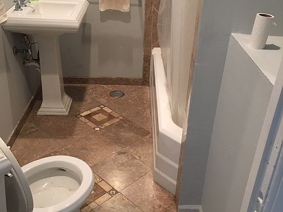 3rd image of 4915 W West End Ave