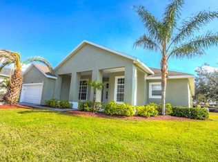 9625 Spring Lake Dr, Clermont, FL 34711