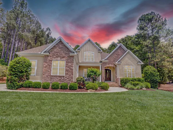 216 Colonial Ridge Dr, Pittsboro, NC 27312