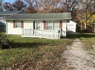 3331 2nd St, East Moline, IL 61244