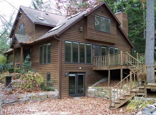 340 Tanglewood Ln, Sheboygan, WI 53081