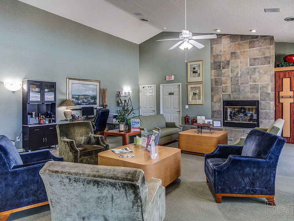 1st image of 2707 Meridian Dr #2724-4