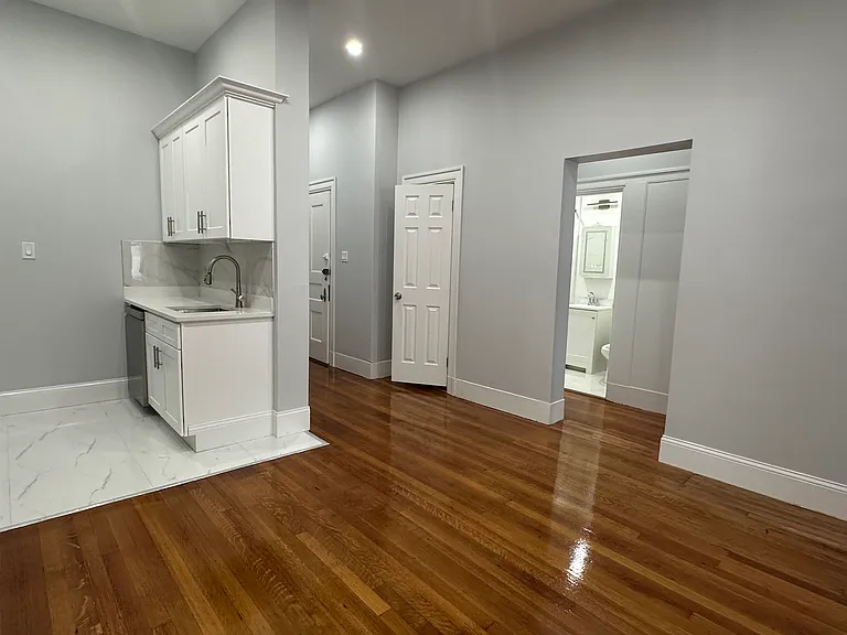474 Commonwealth Ave #1 — Photo 8