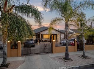 11942 Arminta St, North Hollywood, CA 91605