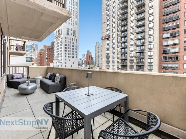 1438 Third Avenue 9E image 12 of 12