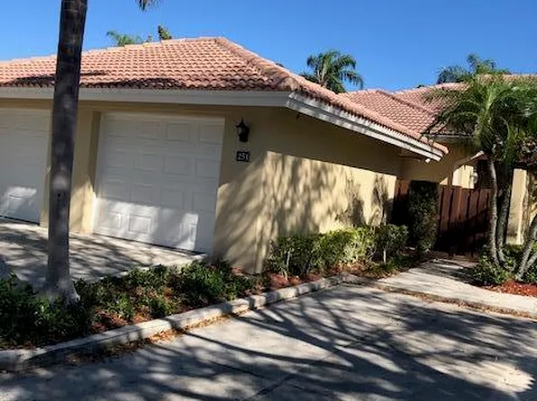 251 Old Meadow Way, Palm Beach Gardens, FL 33418