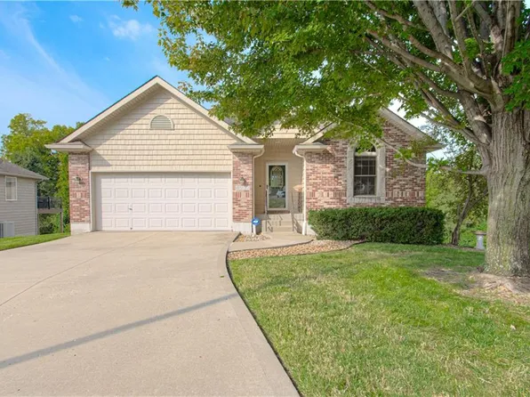 4500 Harvard Ln, Kansas City, MO 64133