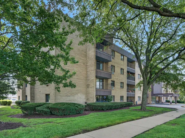 1133 S Finley Rd APT 309, Lombard, IL 60148