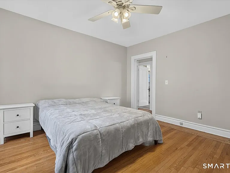 146 Everit St #B — Photo 12
