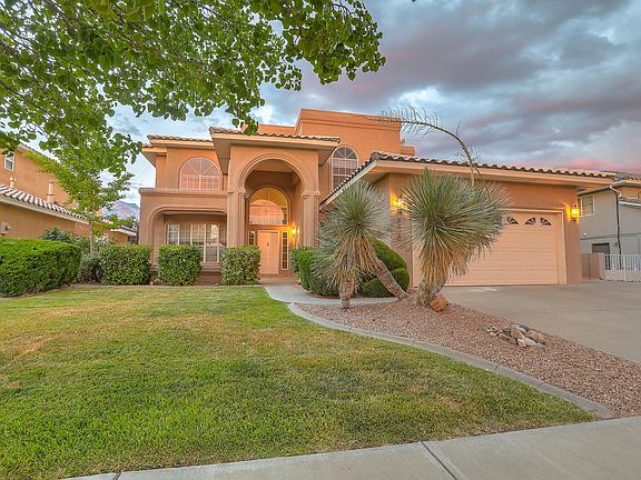 5th image of 8420 Vina Del Sol Dr NE