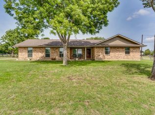 6221 Vicney Ln, Midlothian, TX 76065