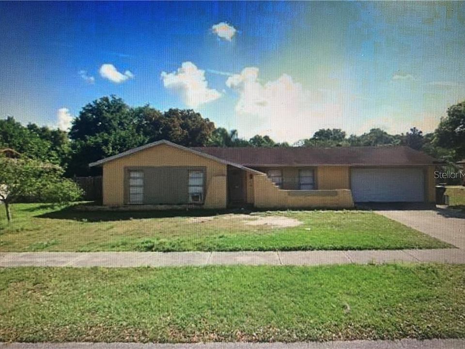 1st image of 3315 Acapulco Dr