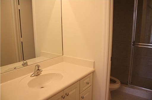5th image of 918 SW 143rd Ave #2002