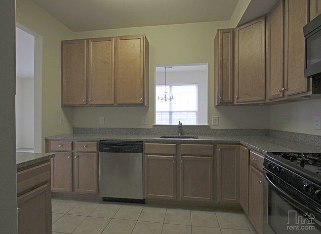 2nd image of 116 Conover Ter #8026