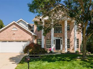 1208 Arbor Trails Ct, Ballwin, MO