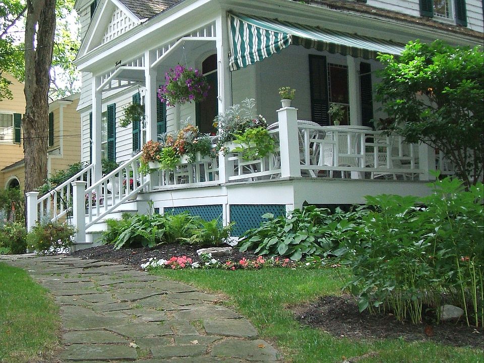 Slate walk front view house