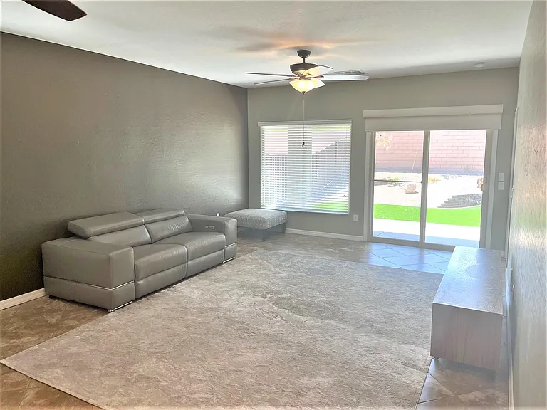 855 Deep Gorge Trl — Photo 2