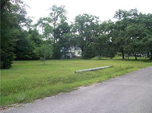 3rd image of 300 Boardman Ave