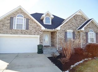 111 Emma Dr, Portland, TN 37148