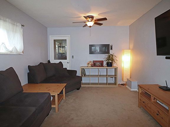 4th image of 4105 E Virginia Cres