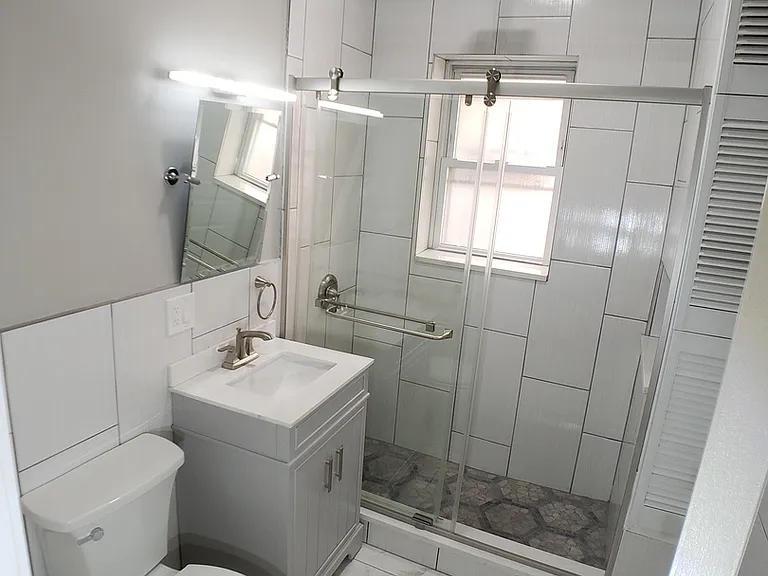 4830 W Newport Ave #1 — Photo 27