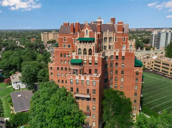 800 W Ferry St APT 5BB, Buffalo, NY 14222