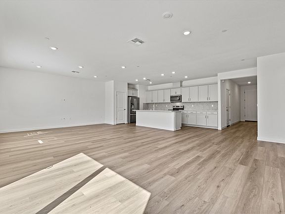 SAC_Durham-At-East-Village_5012_Kitchen_D_14-Waban-Ct