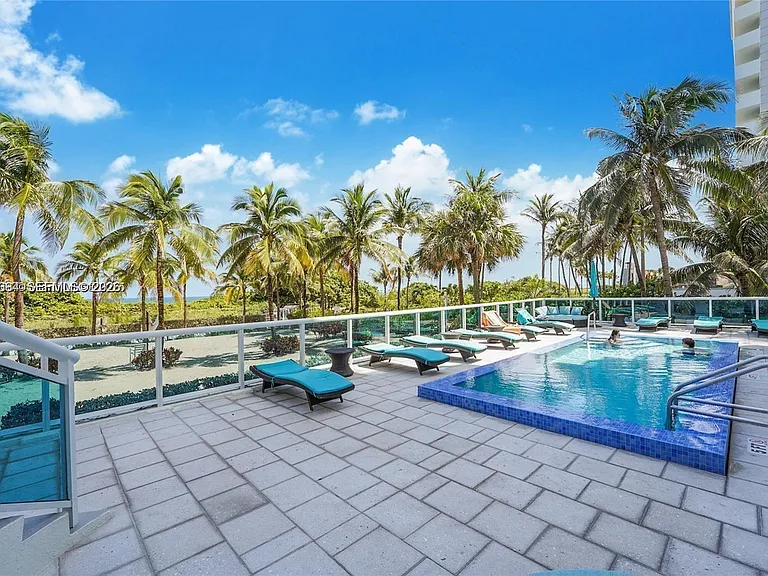 9201 Collins Ave #521 — Photo 31
