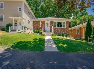 69 Pinehurst Ave, Albany, NY 12203