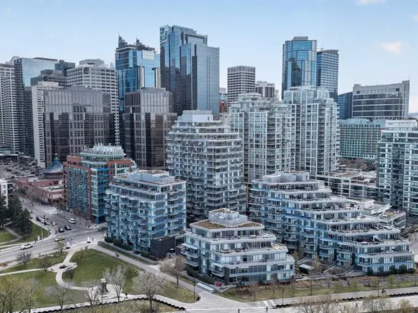 108 N Waterfront Ct SW #1603, Calgary, AB T2P 1K7