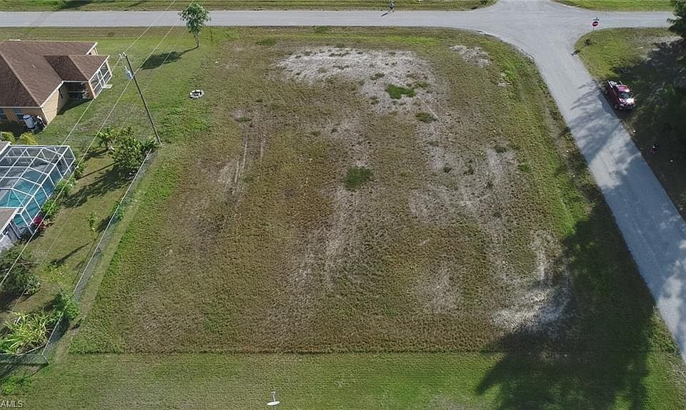 1st image of 1324 NW 1st Ave