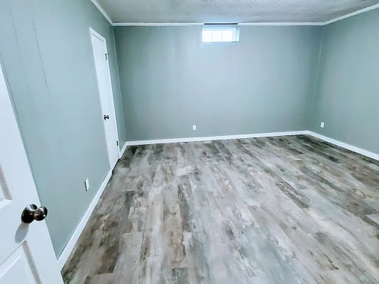 3990 Seven Springs Rd — Photo 21
