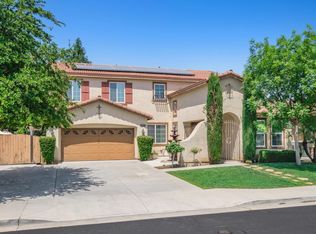 1182 Carson Ave, Clovis, CA 93611