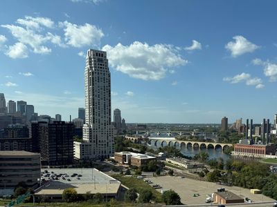 1920 1st St S #1803, Minneapolis, MN, 55454