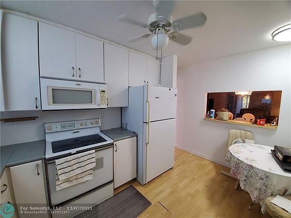 5th image of 9301 Sunrise Lakes Blvd APT 304