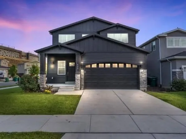 585 W Life Dr, Bluffdale, UT 84065