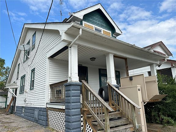 5th image of 10307 Gay Ave