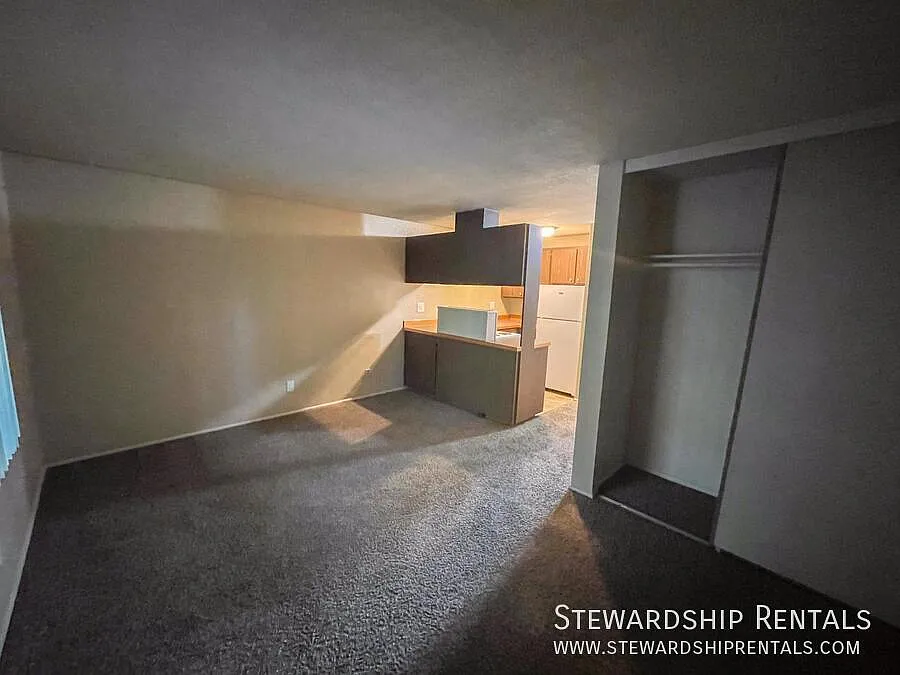 Building Photo - 1161 Mill St #2