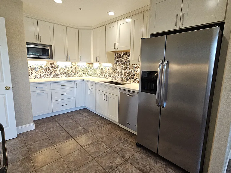 376 Treasure Island Dr — Photo 12