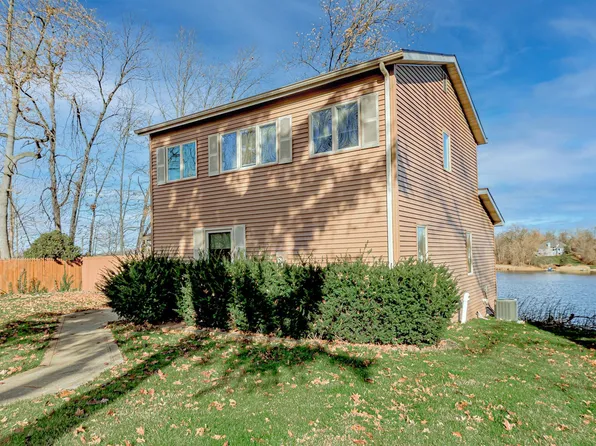 2321 E Crampton Rd, Columbia City, IN 46725