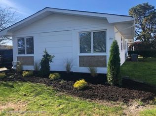 4 Jeffers Ct, Brick, NJ 08724